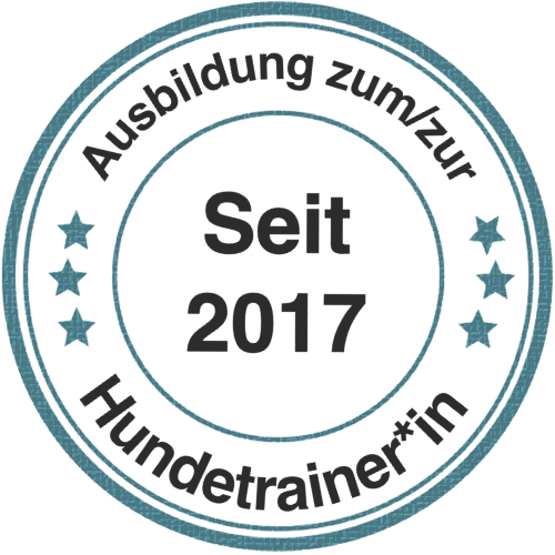 Ausbildung zum Hundetrainer seit 2017 Ausbildung zum Hundetrainer seit 2017